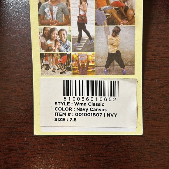 TOMS Alpargata in Navy Canvas (size women 7.5) - Picture 10 of 10